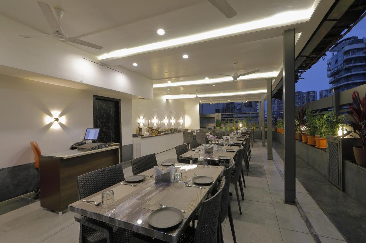Hotel Ariana Residency Bombaim Exterior foto
